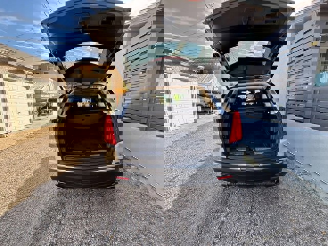 Used 2019 Cadillac XT5 Premium Luxury image 36