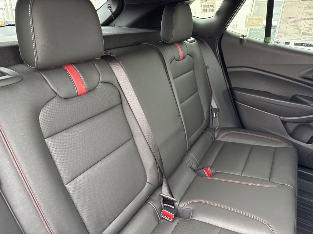 New 2026 Chevrolet Trax RS w/ Sunroof Package image 29
