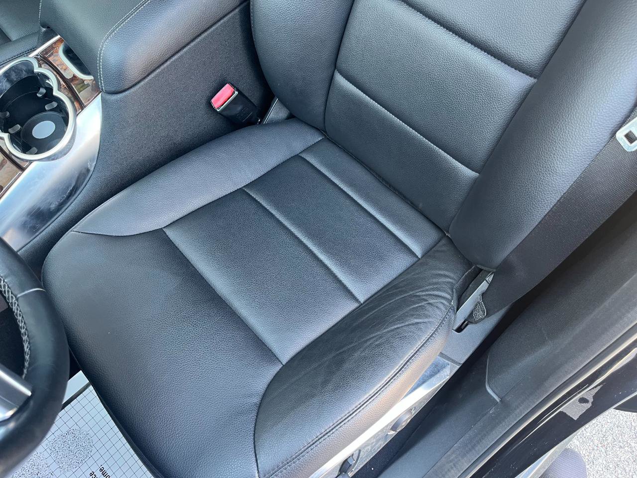 Used 2011 Mercedes-Benz R 350 BlueTEC 4MATIC image 23