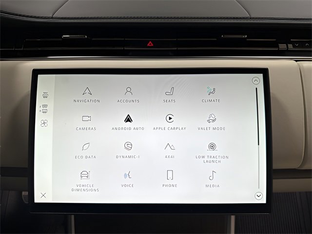 Used 2024 Land Rover Range Rover Long Wheelbase SE image 19