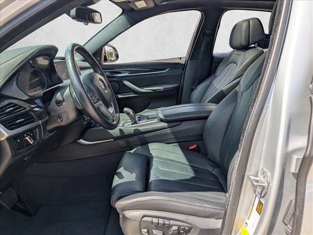 Used 2018 BMW X6 sDrive35i w/ Driving Assistance Package image 14