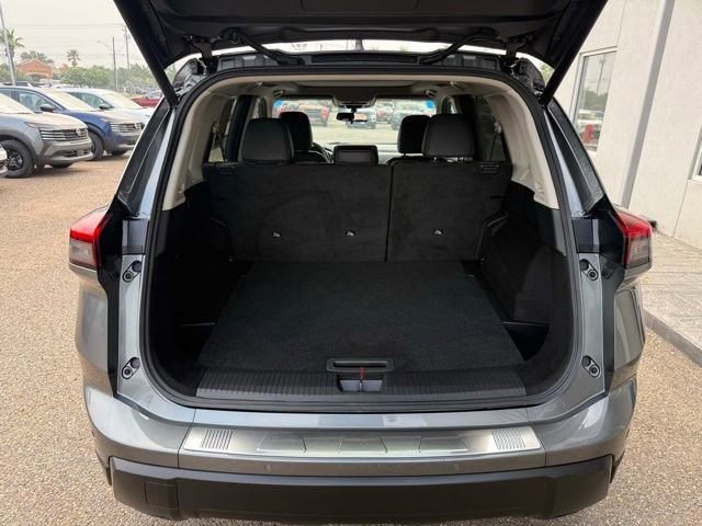 Certified 2024 Nissan Rogue SV w/ SV Premium Package FWD image 28