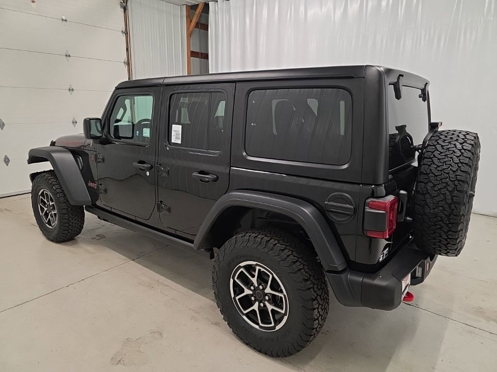 New 2026 Jeep Wrangler Unlimited Rubicon w/ Steel Bumper Group image 3