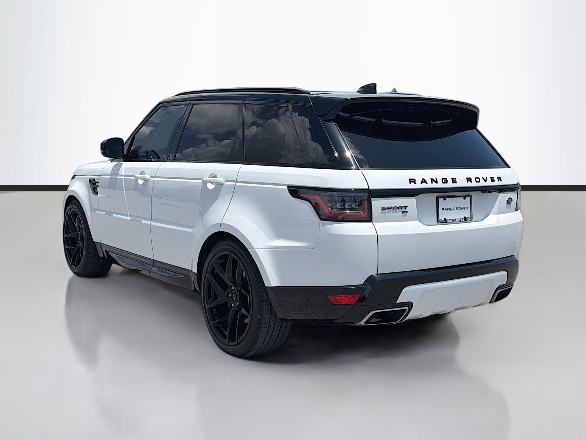 Used 2021 Land Rover Range Rover Sport HSE Silver Edition AWD/4WD image 3