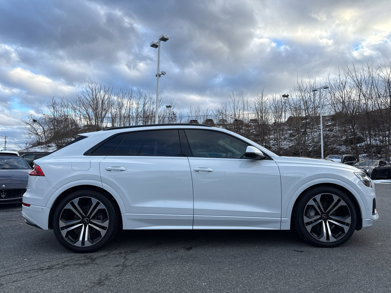 Used 2021 Audi Q8 Prestige w/ Prestige Package image 11