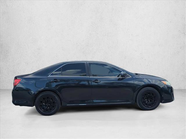 Used 2012 Toyota Camry LE FWD image 4