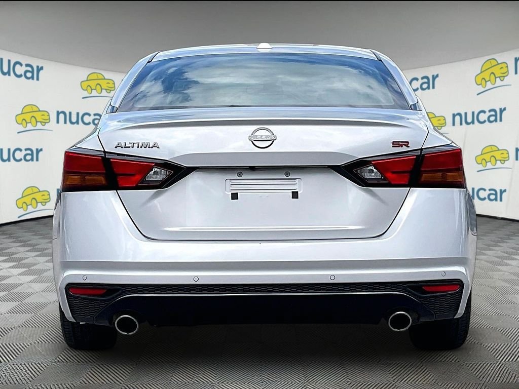 Used 2023 Nissan Altima 2.5 SR FWD image 5