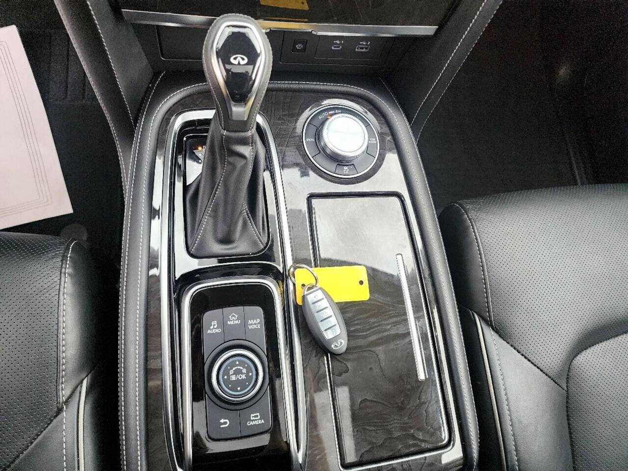 Used 2024 INFINITI QX80 Luxe image 20