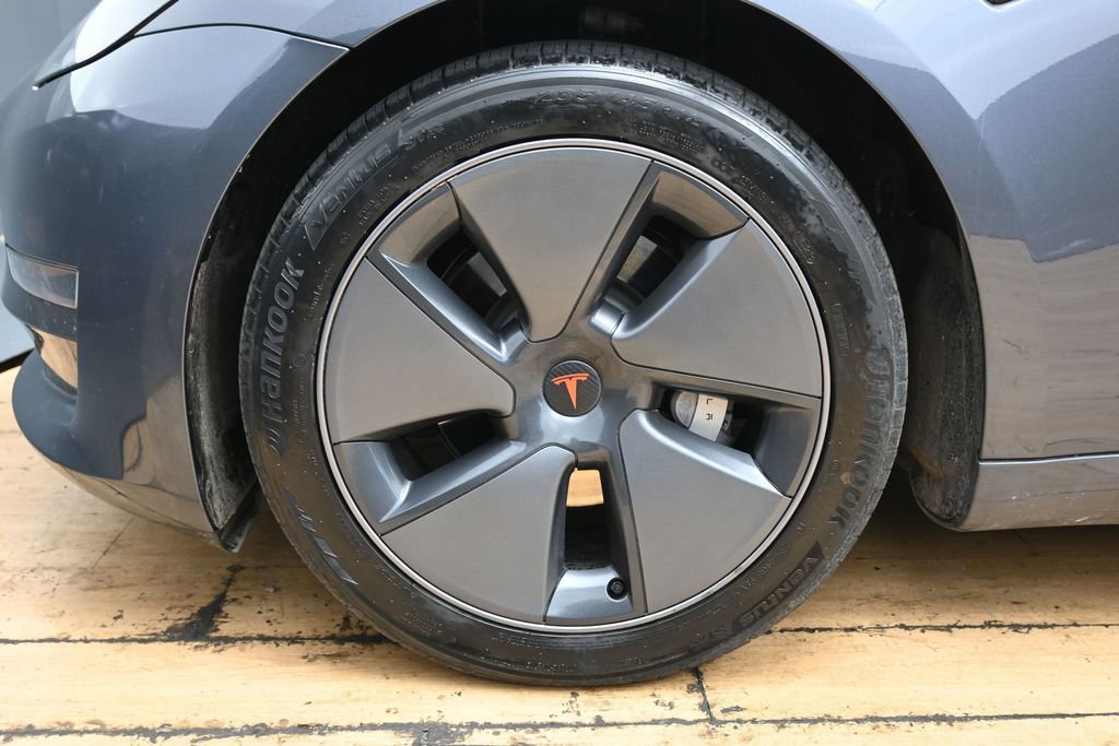 Used 2023 Tesla Model 3 Standard Range RWD image 7
