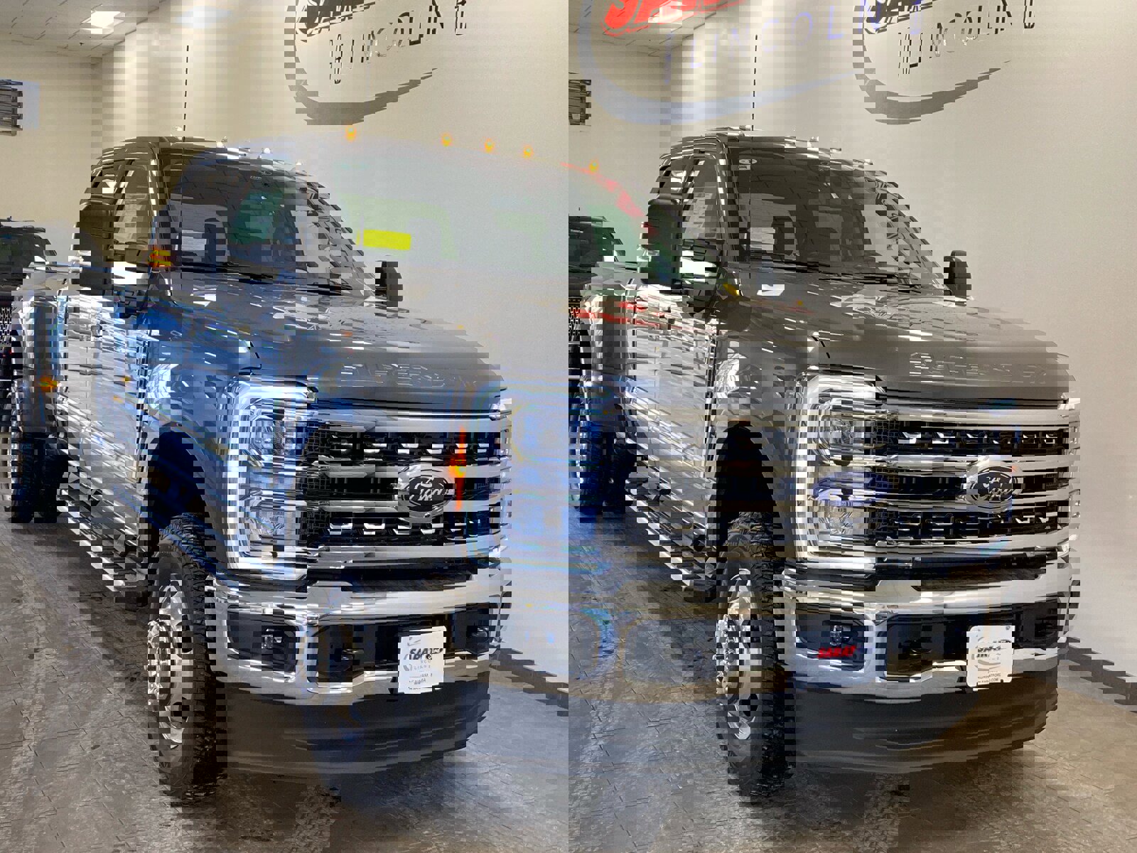 New 2026 Ford F350 XLT w/ XLT Premium Package image 2