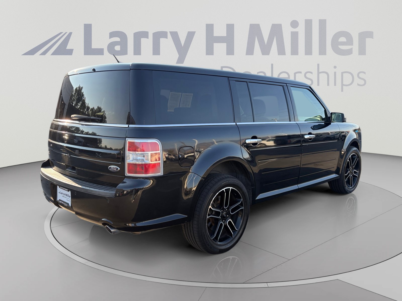Used 2015 Ford Flex SEL w/ Equipment Group 202A FWD image 5