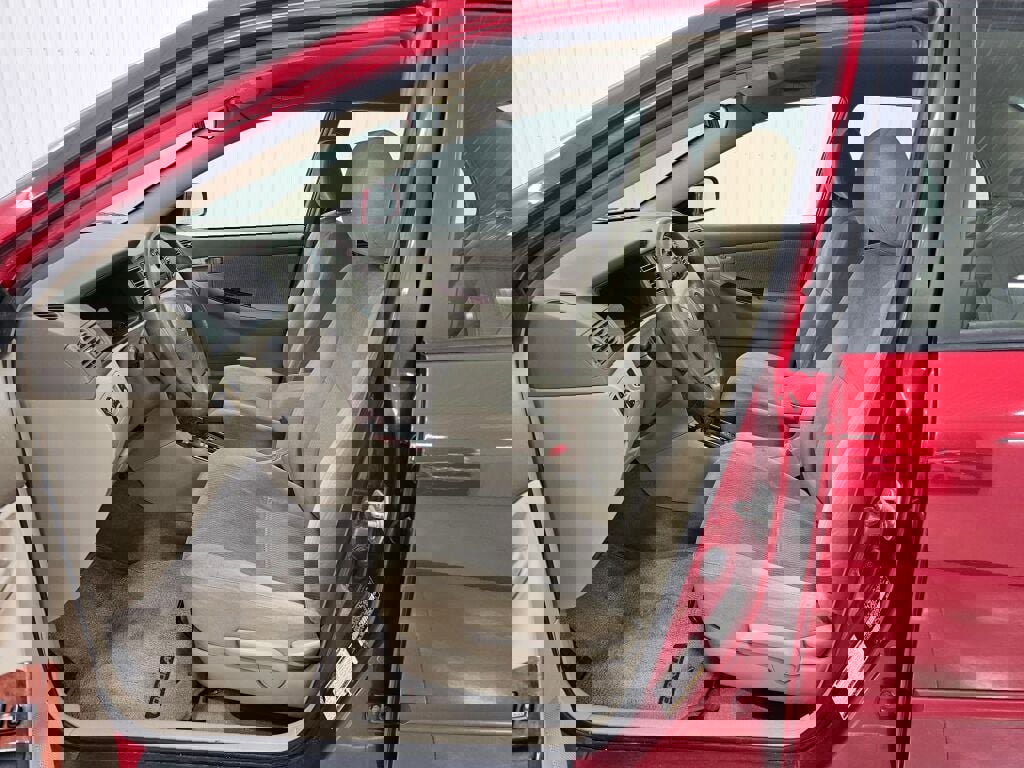 Used 2007 Toyota Corolla LE image 12