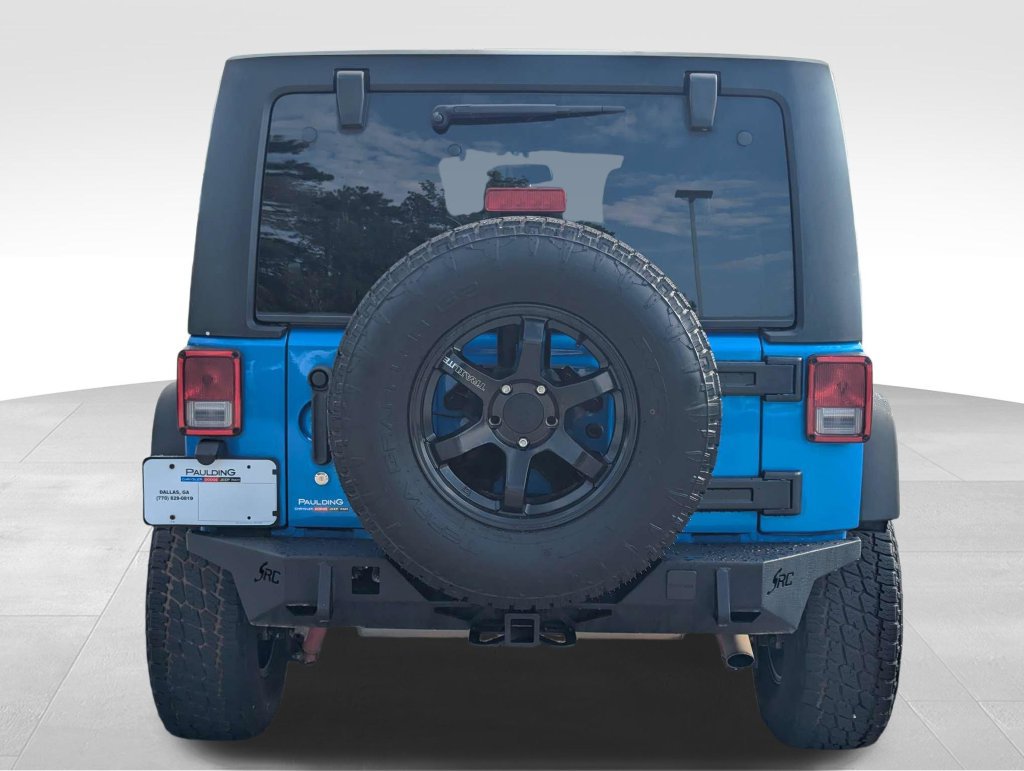 Used 2016 Jeep Wrangler Unlimited Rubicon w/ Connectivity Group AWD/4WD image 5