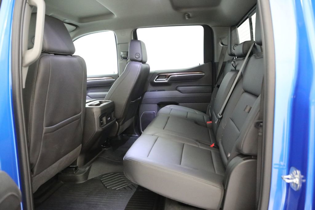 Certified 2026 Chevrolet Silverado 1500 RST w/ RST All Star Premium Package AWD/4WD image 11