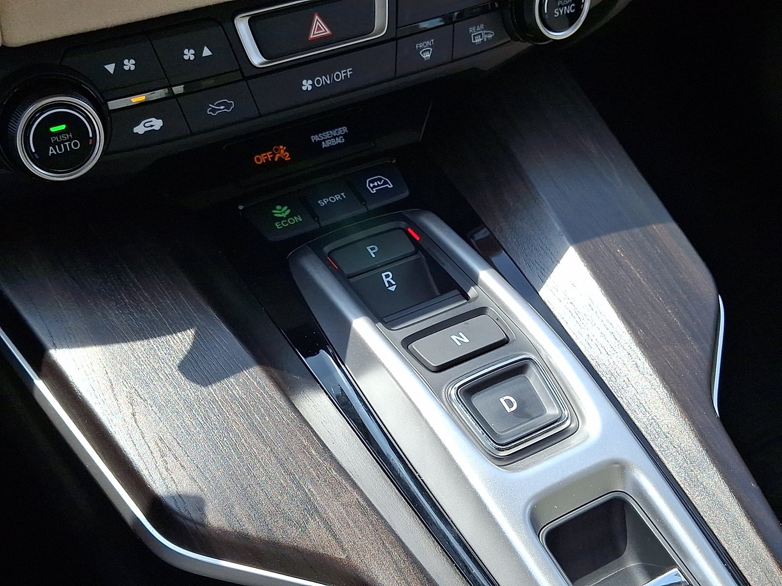 Used 2018 Honda Clarity Touring image 17