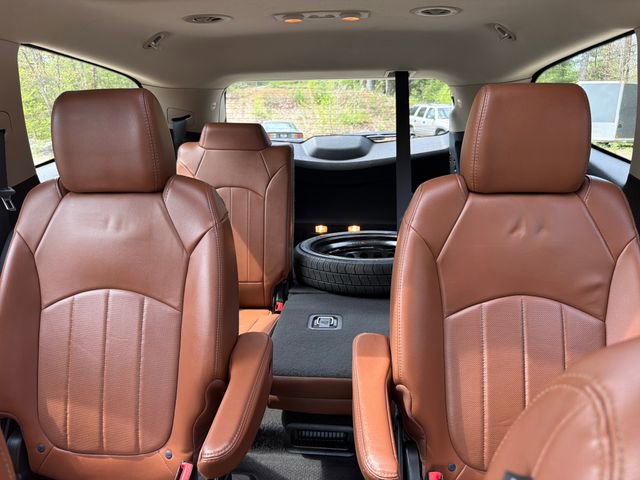 Used 2017 Chevrolet Traverse Premier w/ LPO, 'HIT The Road' Package AWD/4WD image 22