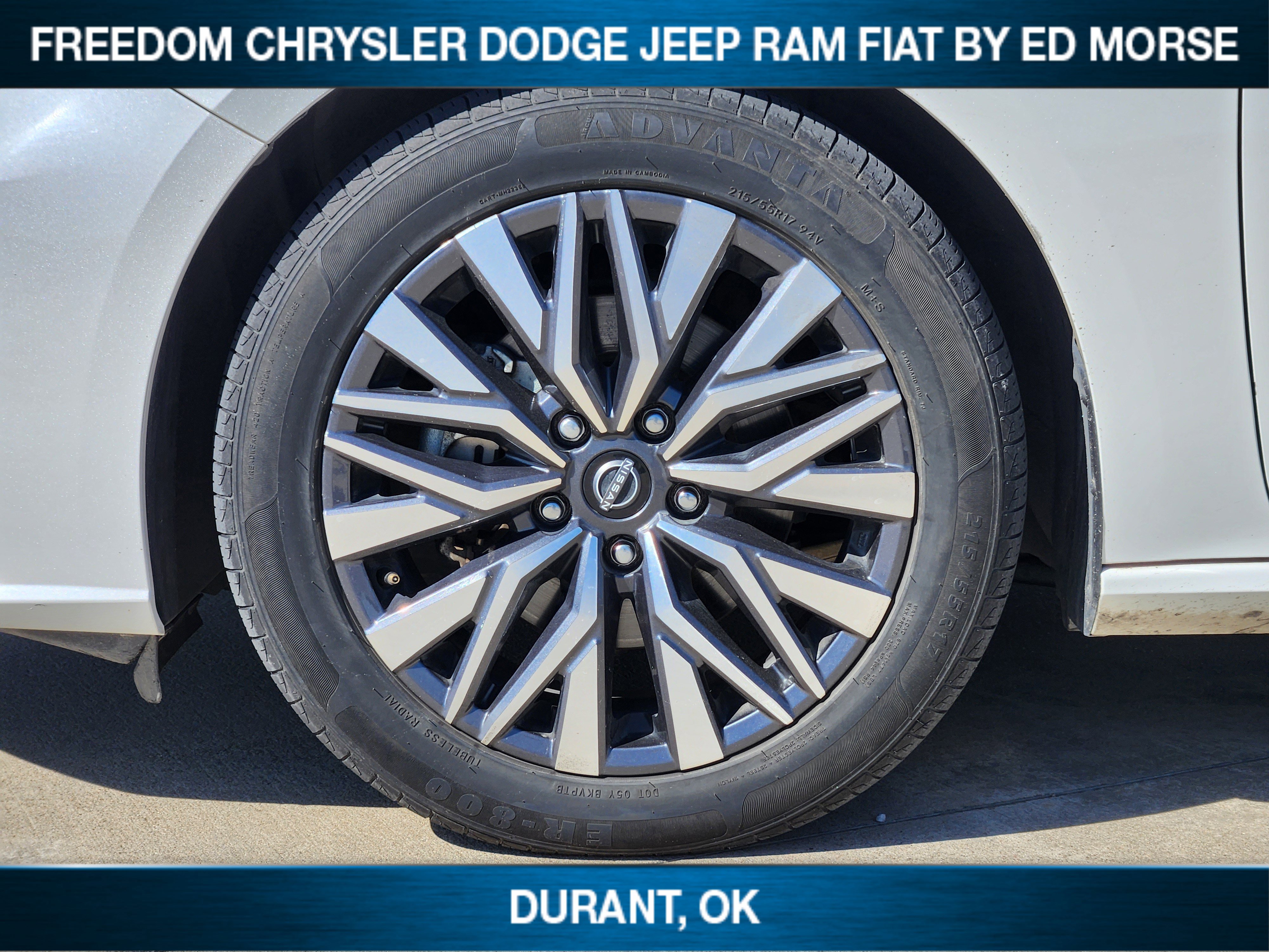 Used 2023 Nissan Altima 2.5 SV image 8