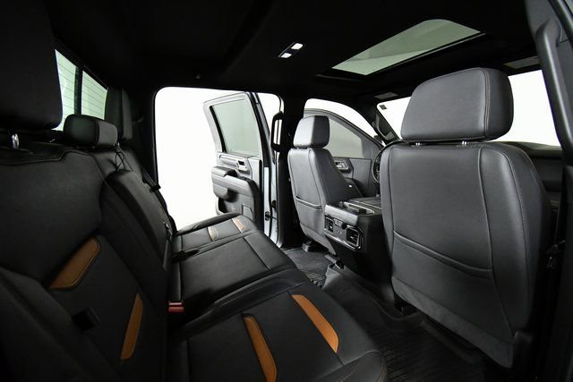 Used 2025 GMC Sierra 3500 AT4 w/ AT4 Premium Plus Package image 24