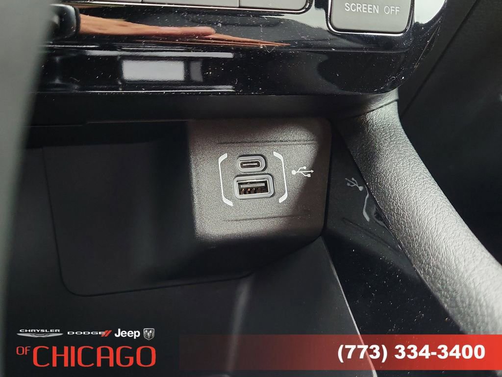 New 2026 Jeep Compass Latitude image 30