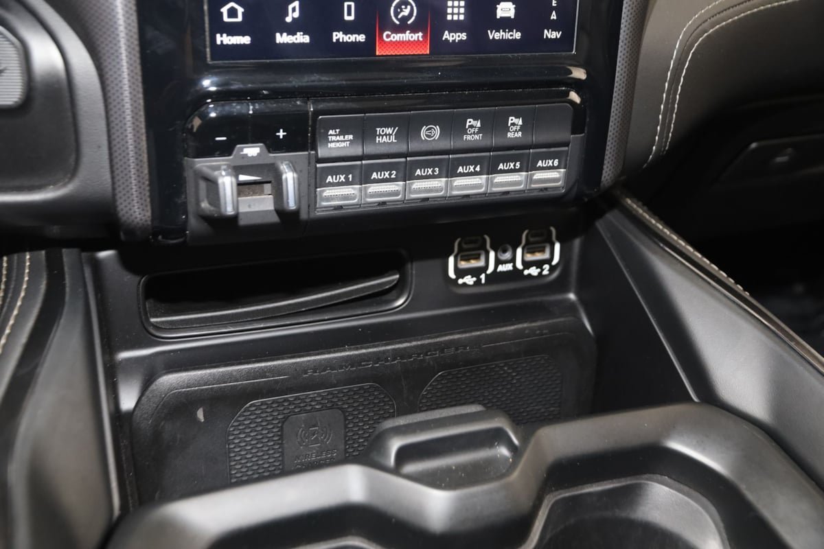 Used 2022 RAM 3500 Limited AWD/4WD image 30
