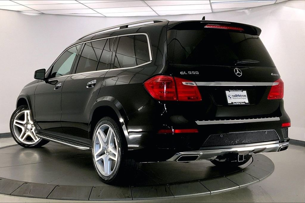 Used 2016 Mercedes-Benz GL 550 4MATIC image 10