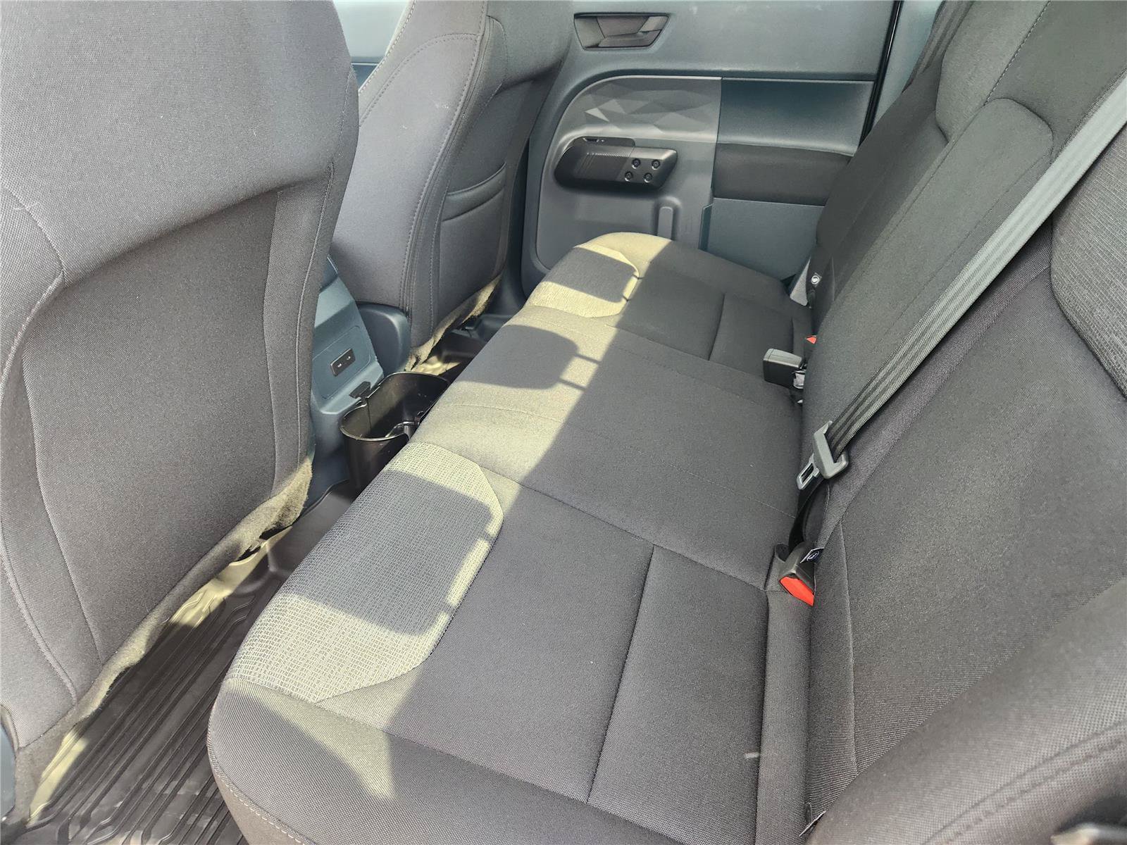 Certified 2025 Ford Maverick XL FWD image 30