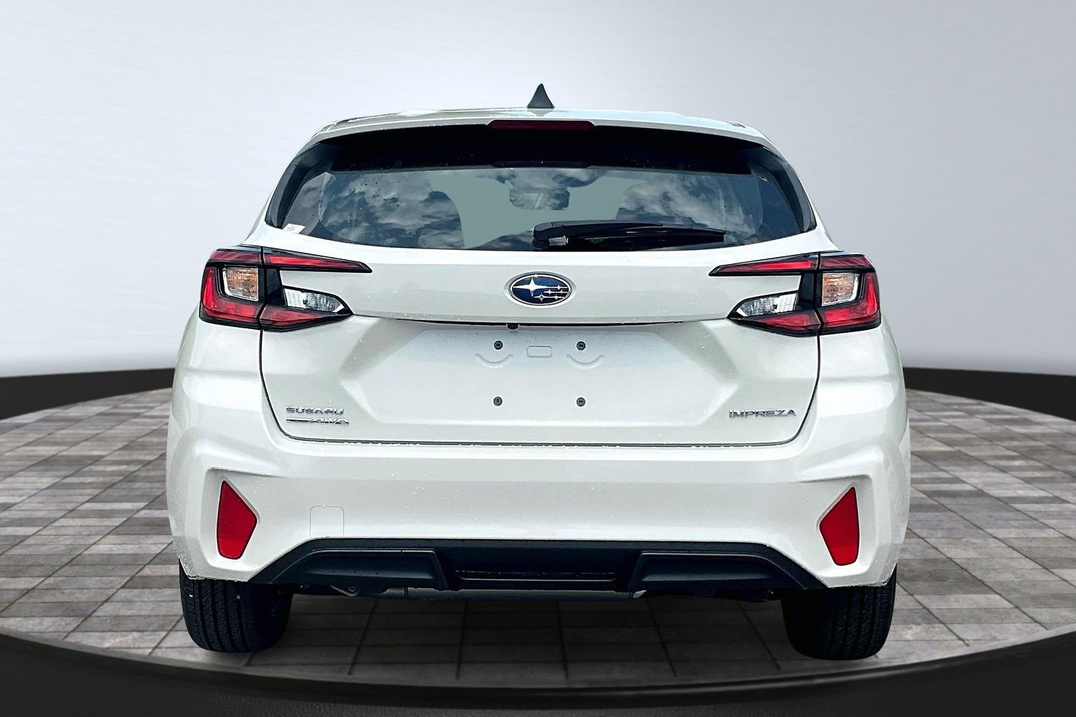 New 2025 Subaru Impreza 2.0i image 4