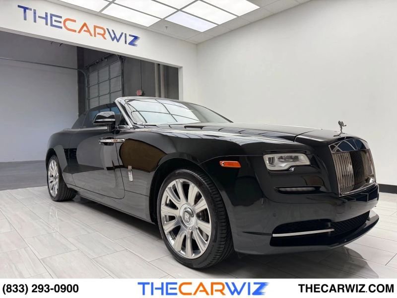 Used 2019 Rolls-Royce Dawn image 2