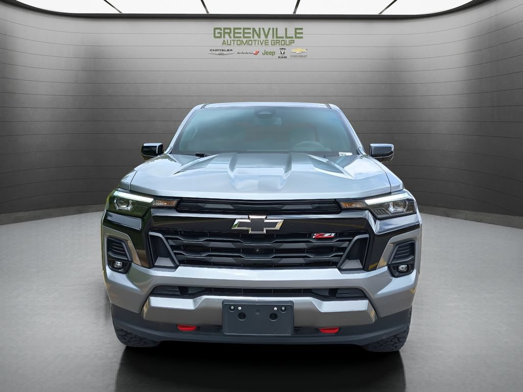 Used 2023 Chevrolet Colorado Z71 w/ Z71 Convenience Package 2 AWD/4WD image 8