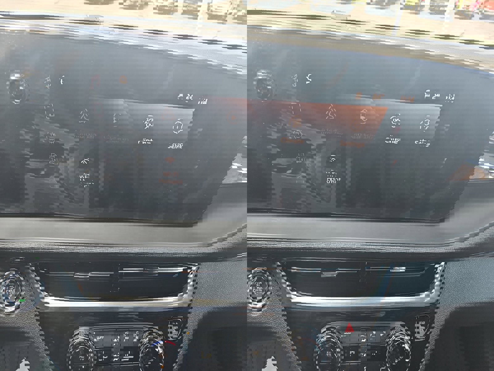 Used 2024 Buick Envista Sport Touring w/ Convenience I Package image 11