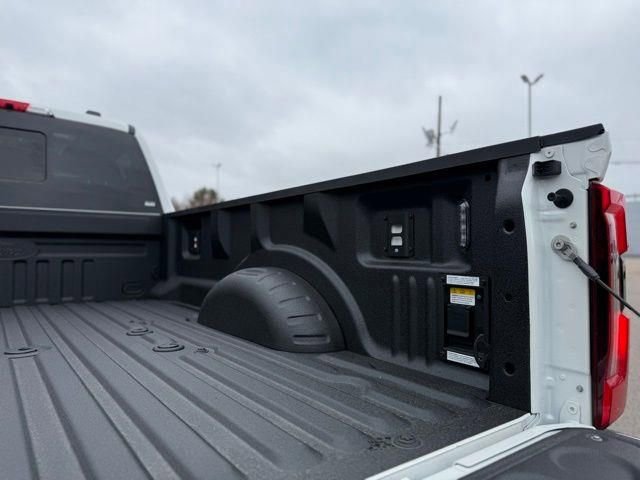 New 2026 Ford F450 4x4 Crew Cab Super Duty image 9