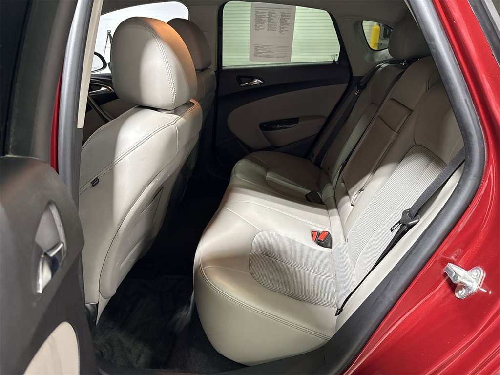 Used 2013 Buick Verano image 22