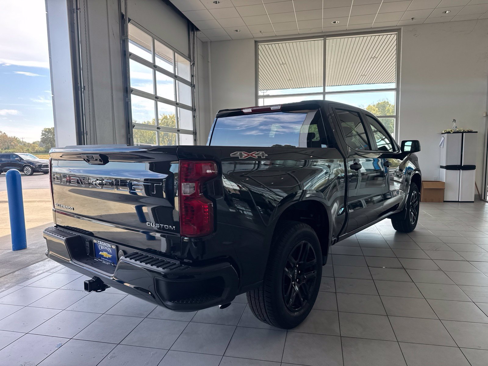 New 2026 Chevrolet Silverado 1500 Custom AWD/4WD image 4