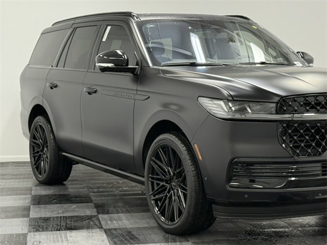New 2025 Lincoln Navigator Black Label image 10
