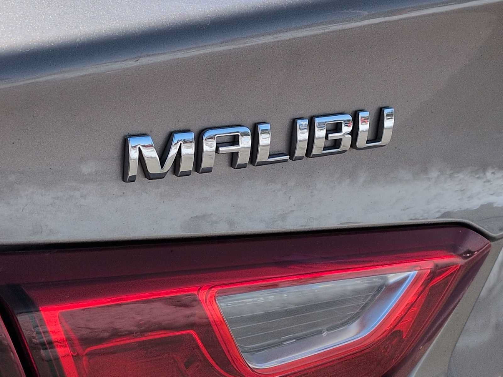 Used 2023 Chevrolet Malibu LT FWD image 12