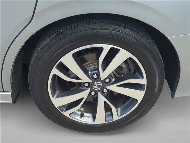 Used 2022 Honda Odyssey Touring image 9