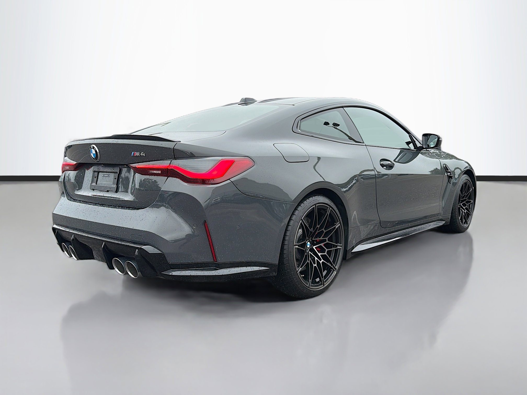 Used 2024 BMW M4 Coupe w/ Executive Package image 3