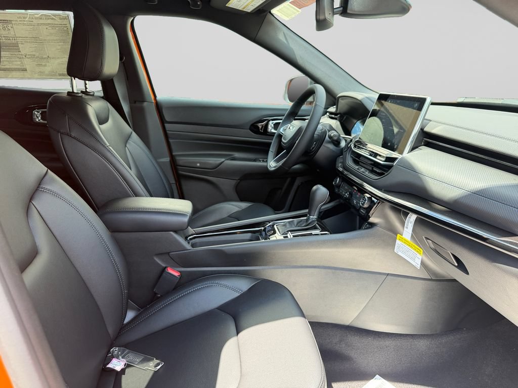 New 2026 Jeep Compass Limited AWD/4WD image 17