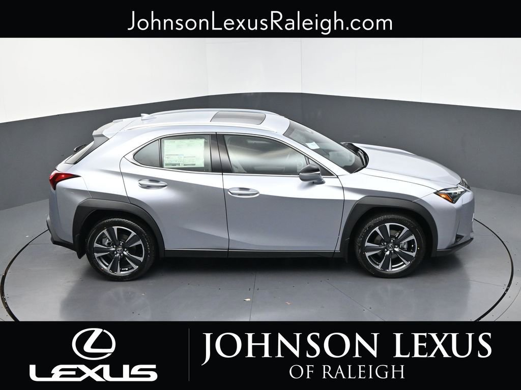 New 2026 Lexus UX 300h FWD image 30