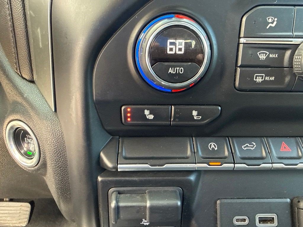 Used 2019 Chevrolet Silverado 1500 RST w/ True North Edition AWD/4WD image 16