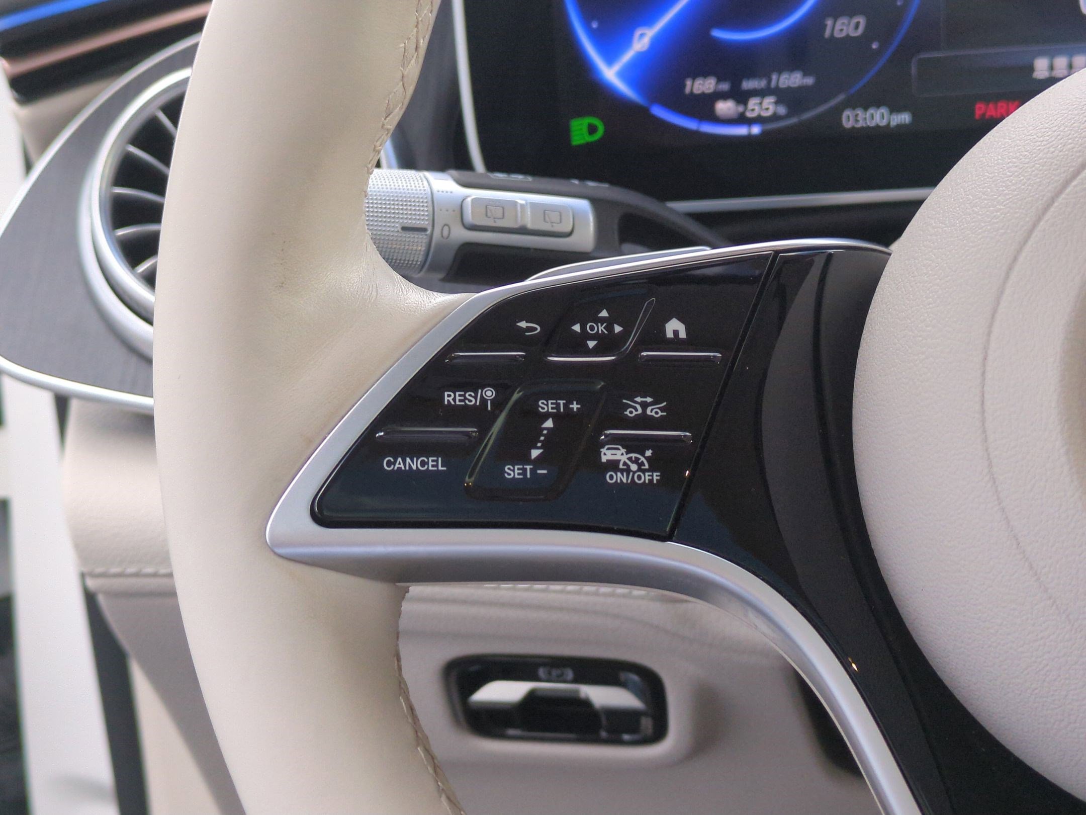 Used 2023 Mercedes-Benz EQS 450+ 4MATIC SUV image 18