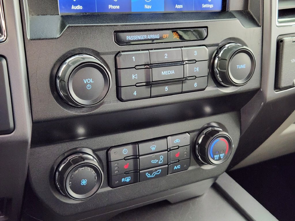 Used 2020 Ford F150 XLT w/ Equipment Group 302A Luxury AWD/4WD image 24