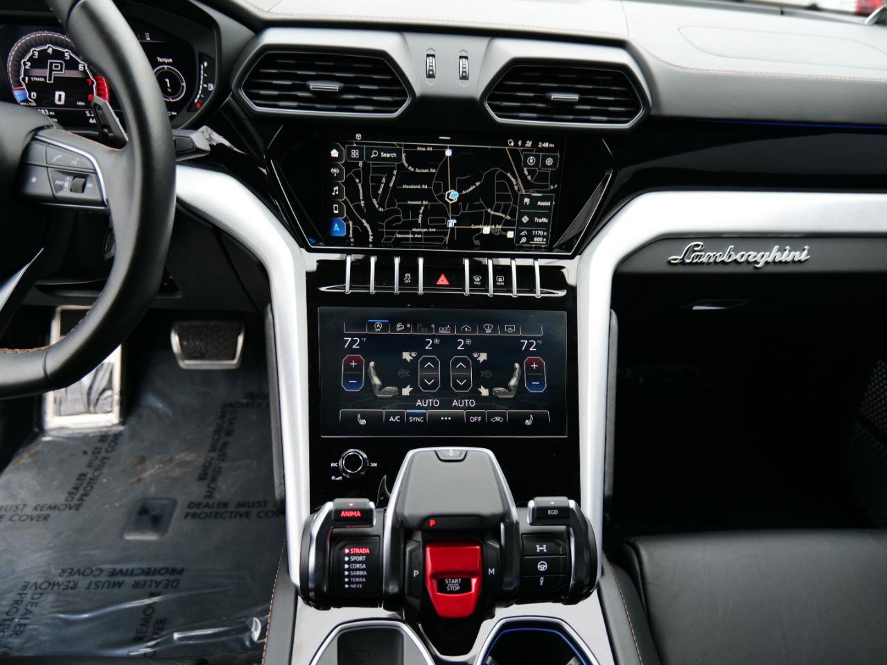 Used 2021 Lamborghini Urus AWD/4WD image 21