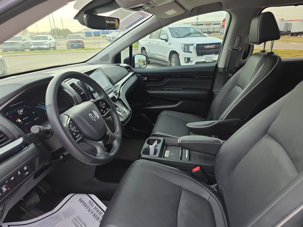 Used 2024 Honda Odyssey Elite image 6