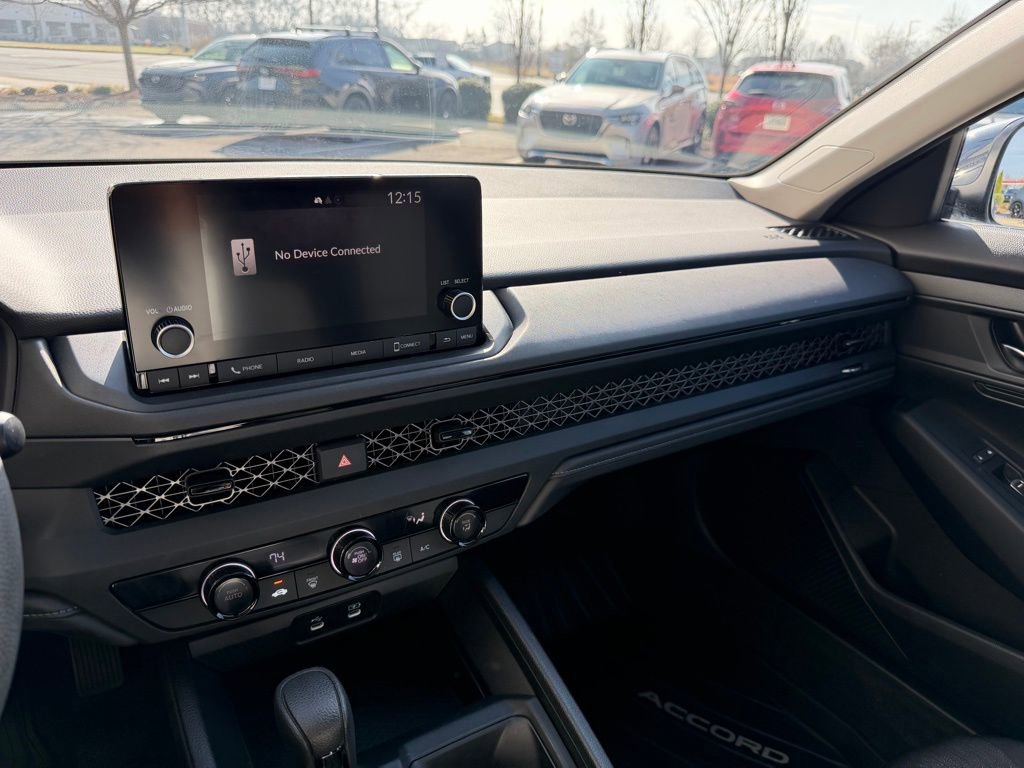 Used 2023 Honda Accord LX image 21