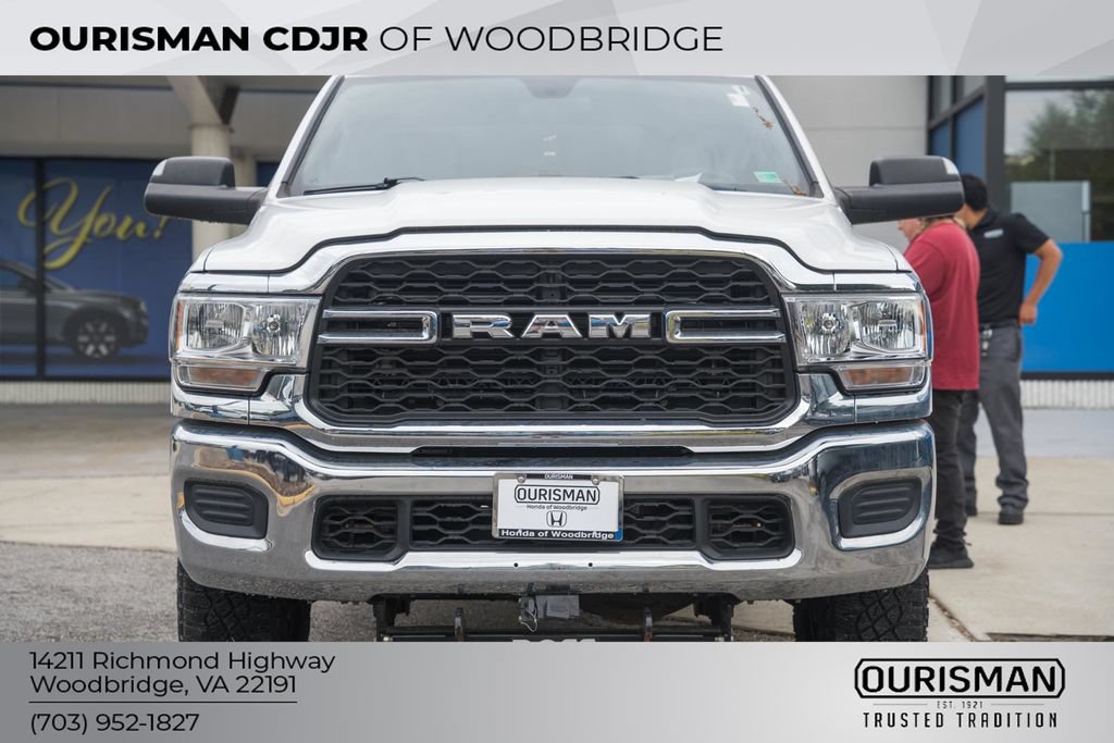 Used 2022 RAM 2500 Tradesman w/ Chrome Appearance Group AWD/4WD image 2