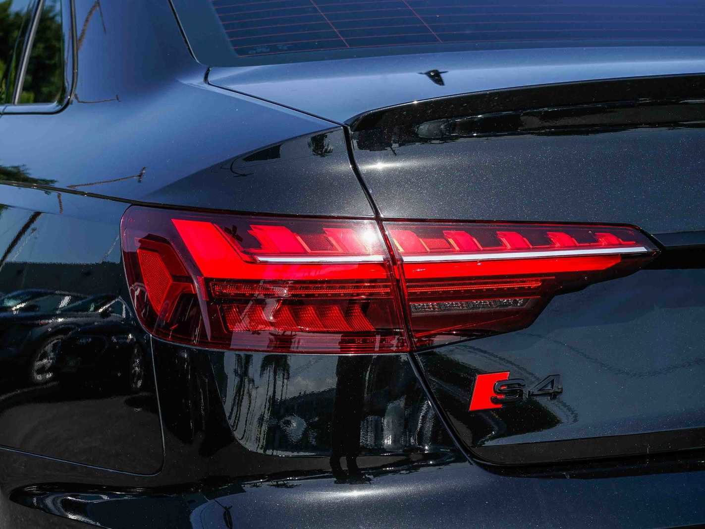 Used 2023 Audi S4 Premium Plus w/ Premium Plus Package AWD/4WD image 9