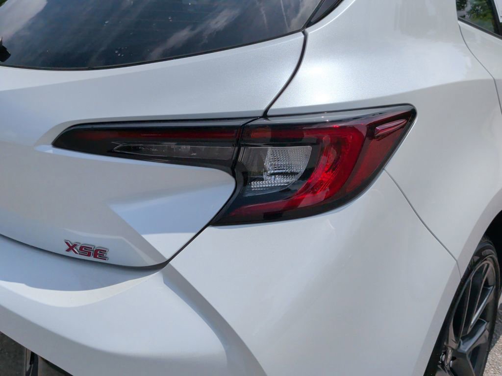 Used 2025 Toyota Corolla XSE FWD image 8