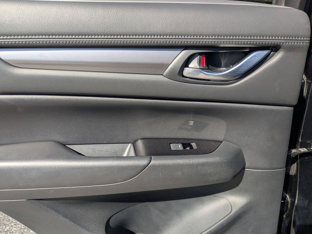 Used 2025 MAZDA CX-5 AWD 2.5 S w/ Select Package image 23