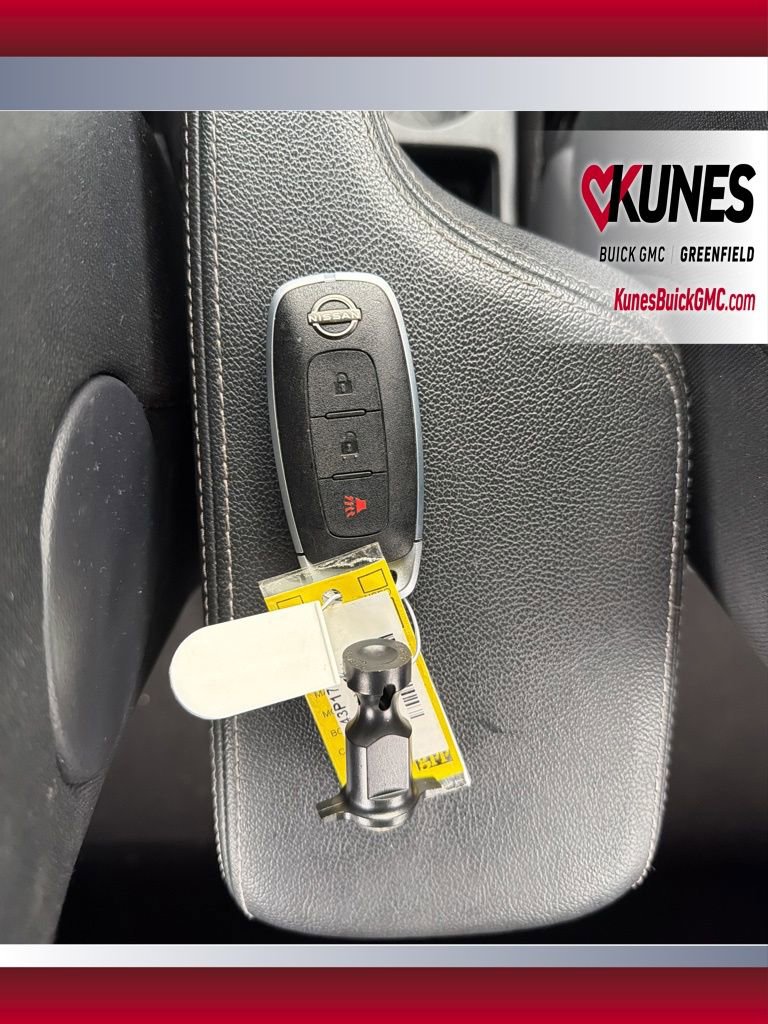 Used 2024 Nissan Kicks S image 39